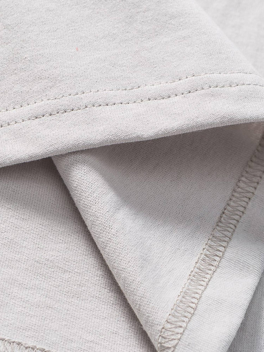 LOOSE FIT BLACK AND GRAY ATHLETIC T-SHIRT STYLISH AMERICAN RETRO