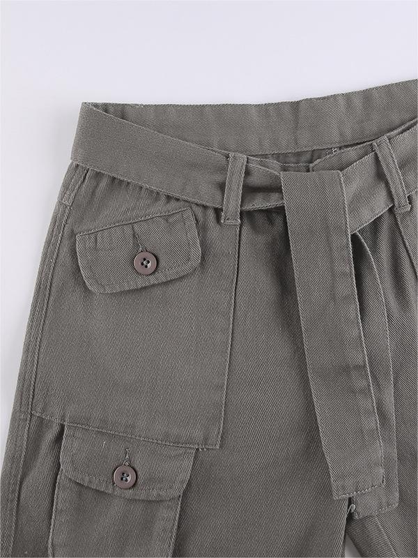 LOW-RISE CARGO PANTS IN WASHED GREY FOR MODERN STYLE AND COMFORT