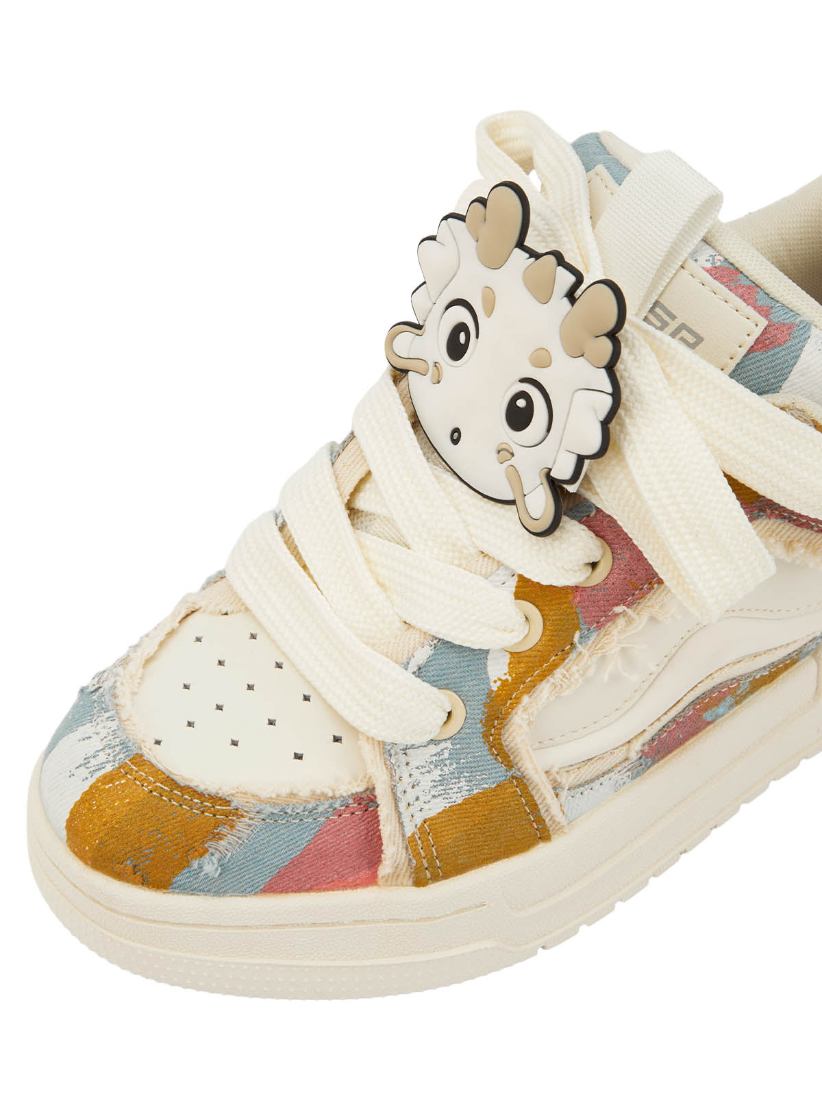 LOW-TOP SNEAKERS CUTE DRAGON SERIES DRAGON SERIES TASSEL SNEAKERS