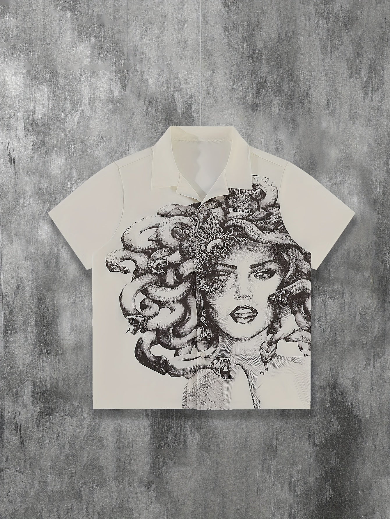 MEDUSA-PRINTED SHORT SLEEVE BUTTON-UP SHIRT FOR SUMMER WEAR