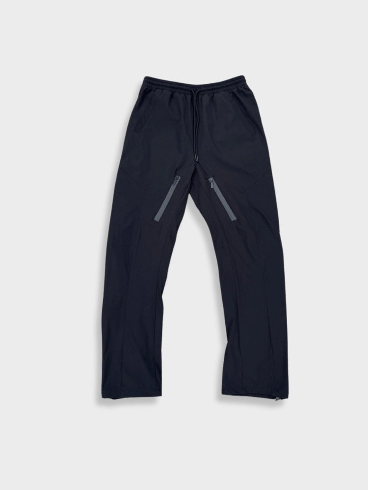 ATHLETIC PANTS WITH ZIPPERED POCKETS