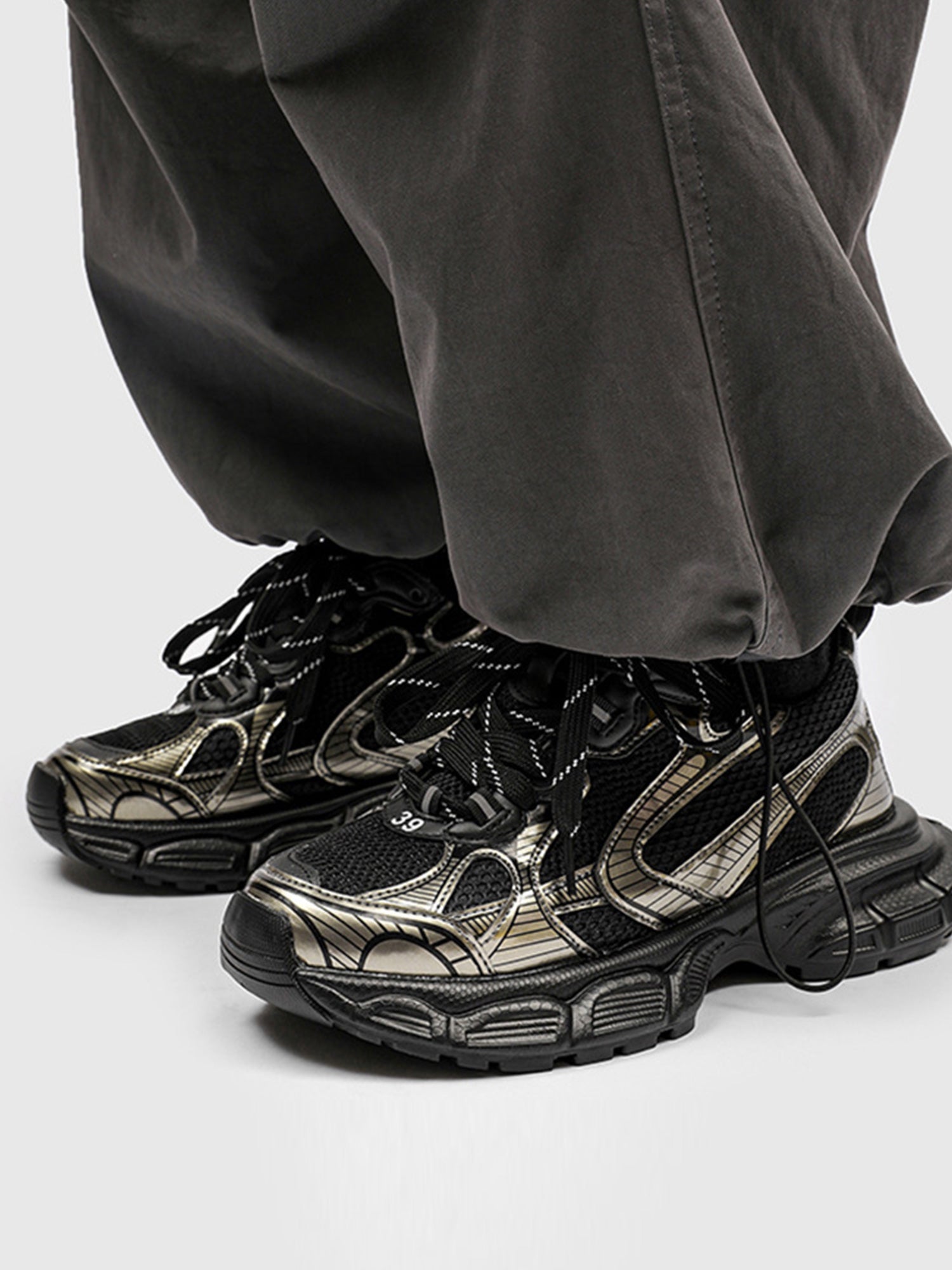 MEN’S GRAY ATHLETIC SNEAKERS WATERPROOF BREATHABLE MESH SHOES