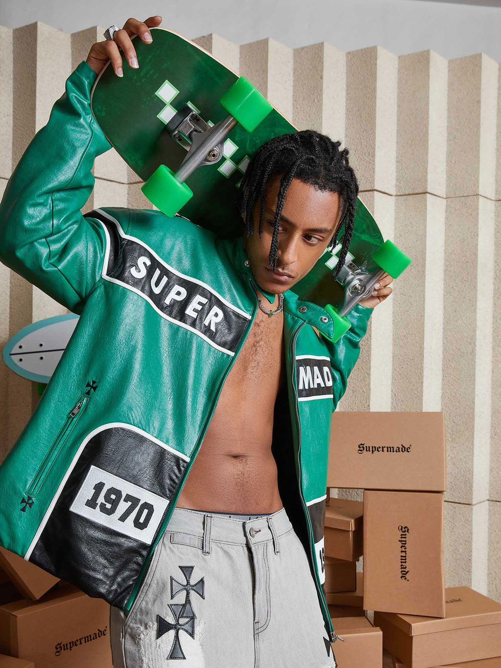 MEN'S GREEN LEATHER JACKET WITH LONG SLEEVE AND STAND COLLAR, TRENDY CASUAL