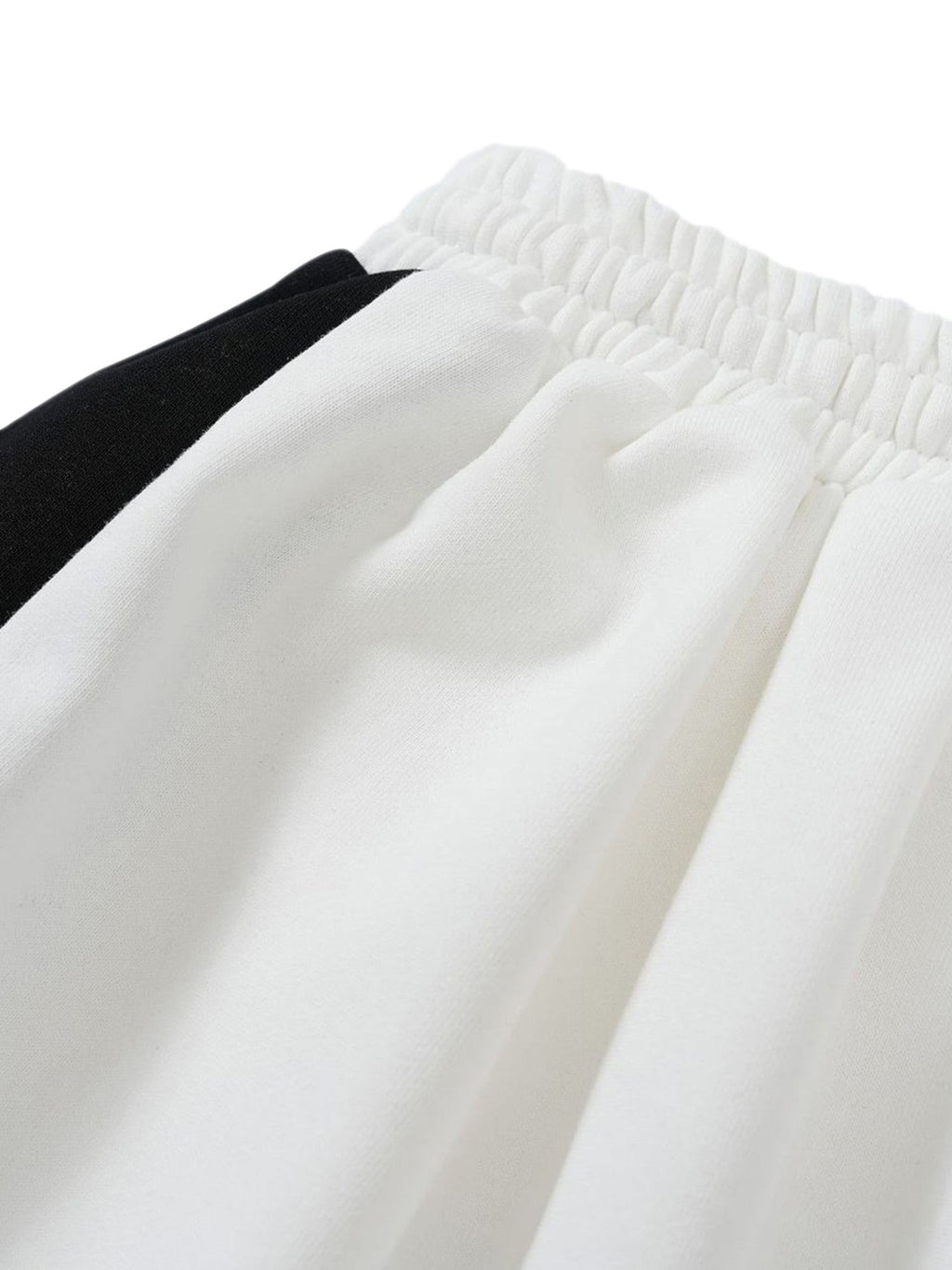 MID WAIST WHITE SHORTS WITH BLACK SIDE STRIPES - TRENDY CASUAL