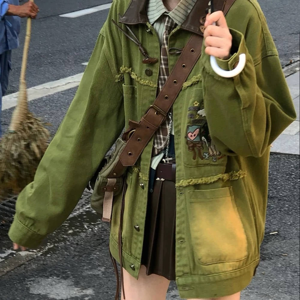 MOON CAT EMBROIDERED DENIM JACKET