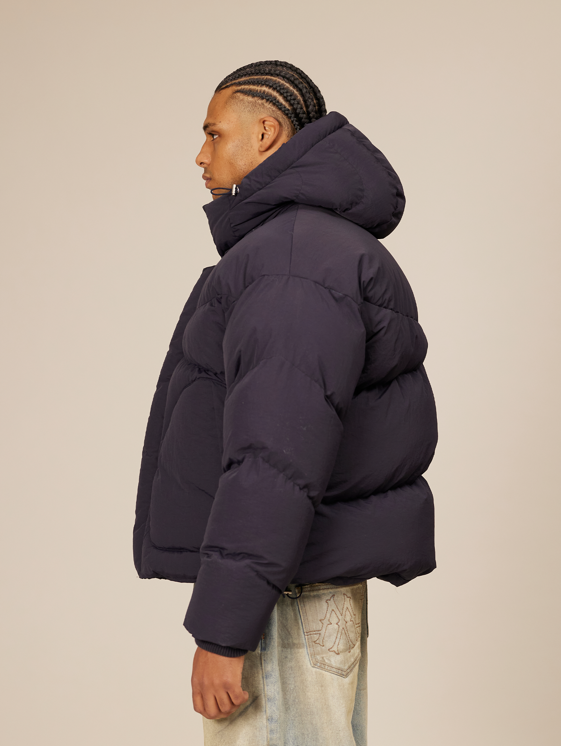 NAVY BLUE HOODED PUFFER JACKET WITH DROPPED SHOULDER DESIGN