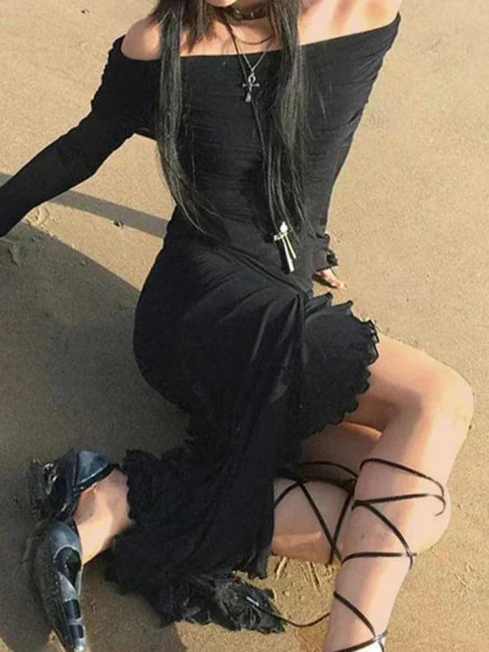 OFF-THE-SHOULDER BLACK MAXI DRESS WITH HIGH SLIT AND SLIM FIT