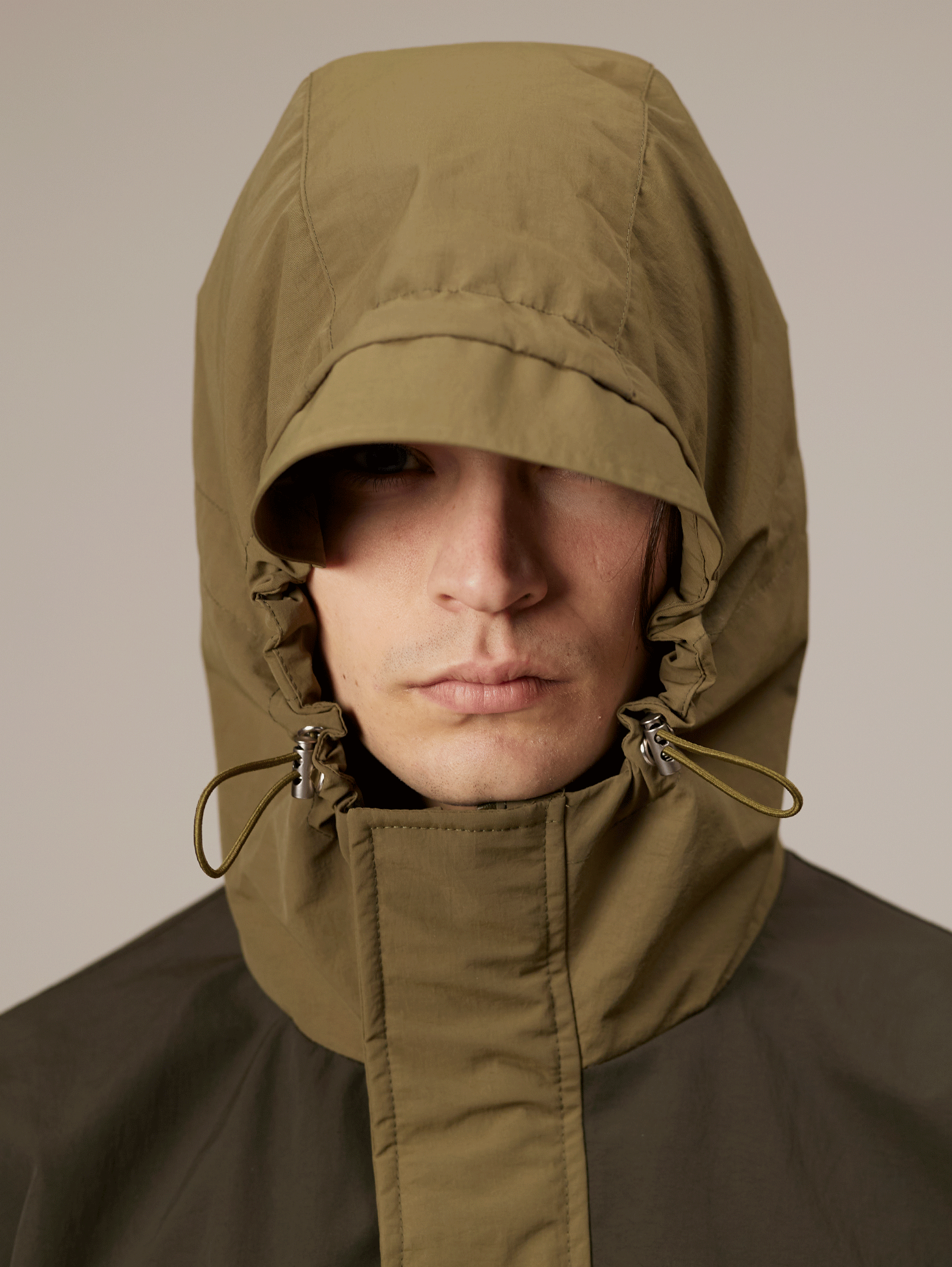 OLIVE GREEN HOODED JACKET WITH WATERPROOF WINDPROOF FEATURES