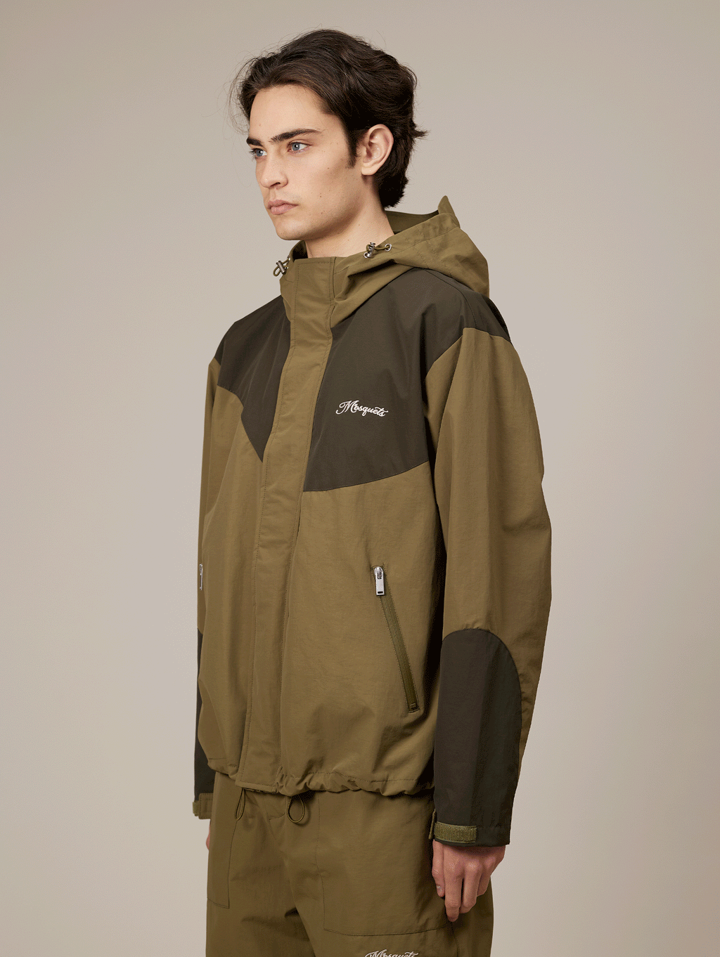 OLIVE GREEN HOODED JACKET WITH WATERPROOF WINDPROOF FEATURES