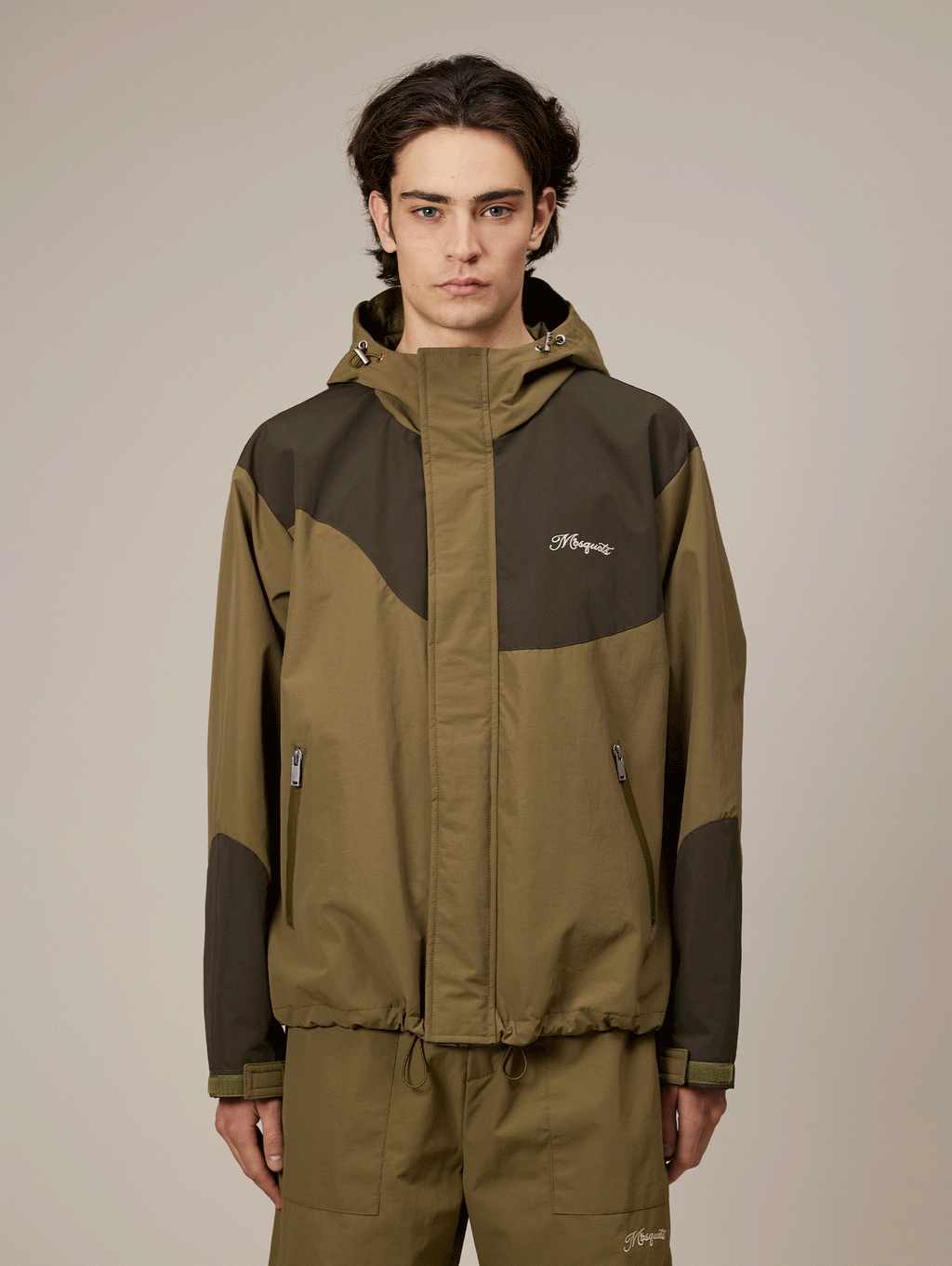 OLIVE GREEN HOODED JACKET WITH WATERPROOF WINDPROOF FEATURES