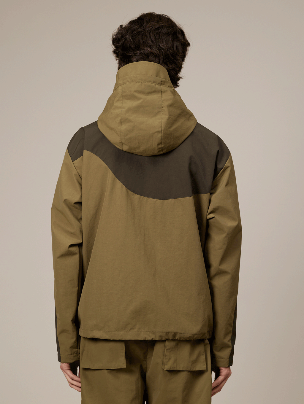 OLIVE GREEN HOODED JACKET WITH WATERPROOF WINDPROOF FEATURES