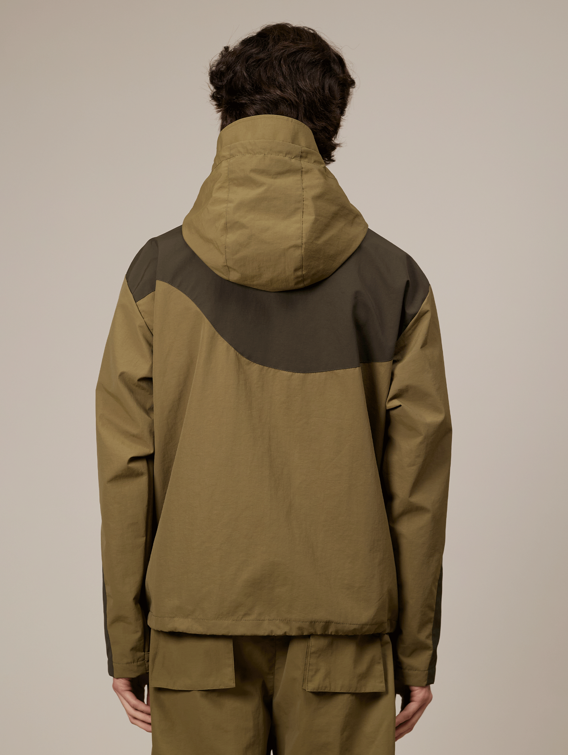 OLIVE GREEN HOODED JACKET WITH WATERPROOF WINDPROOF FEATURES