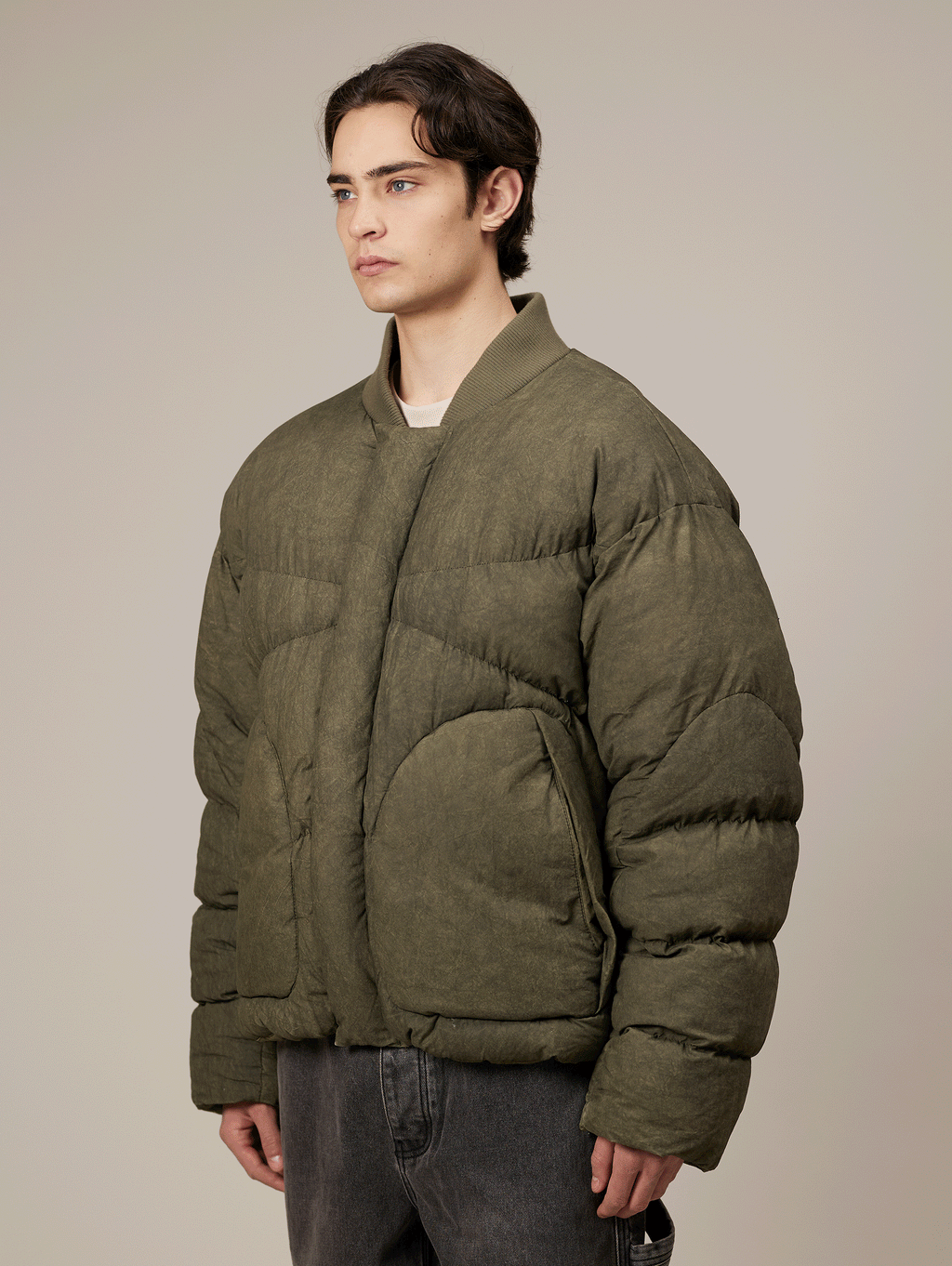 OLIVE GREEN PUFFER JACKET WITH OVERSIZED DROPPED SHOULDER DESIGN