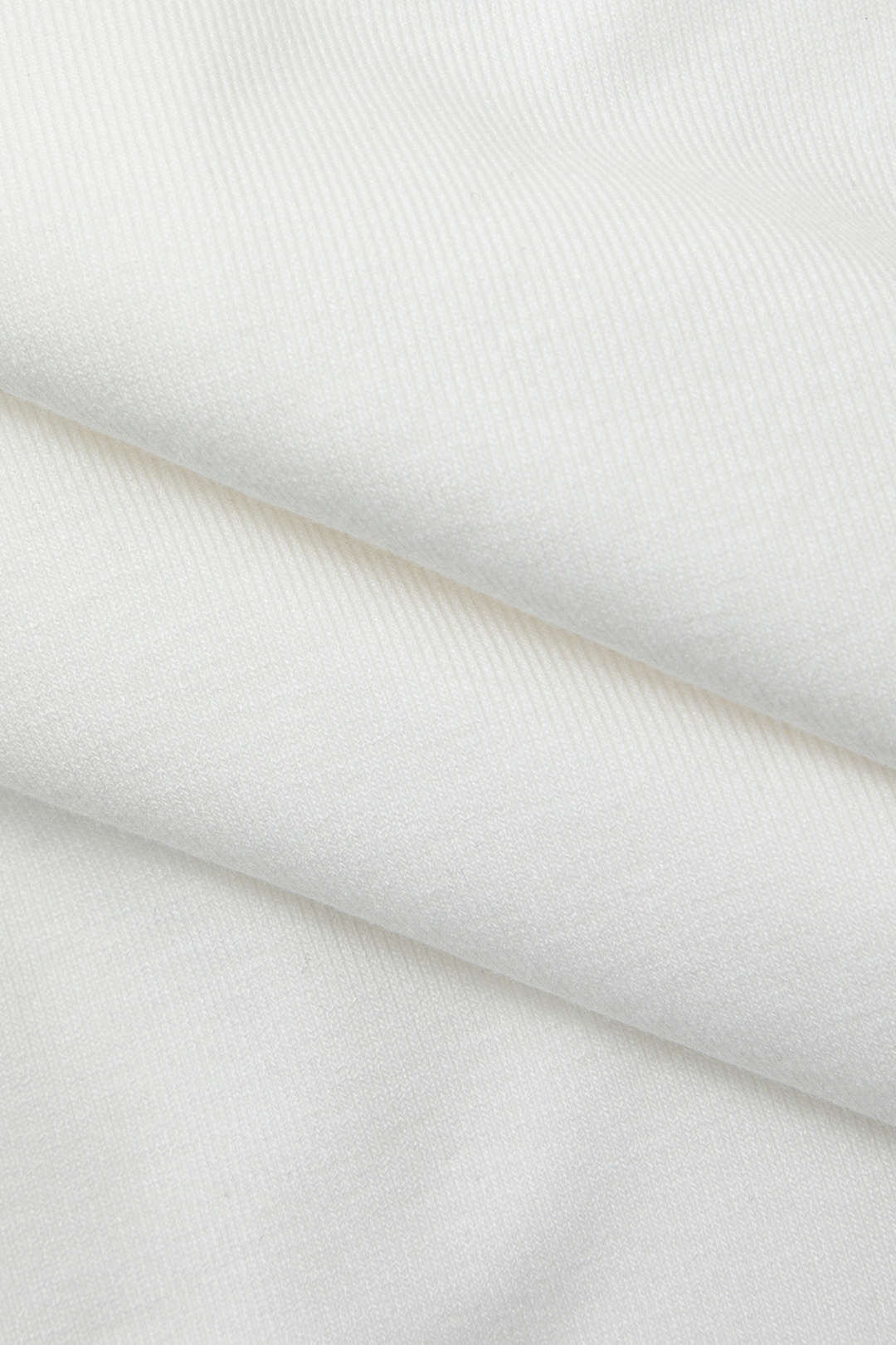 ONE-SHOULDER TOP FOR MODERN FASHION LOVERS