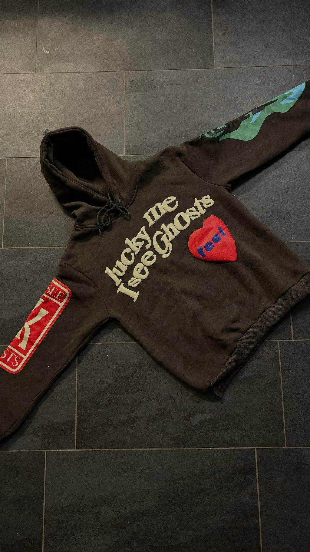 OVERSIZE HOODIE LUCKY ME I SEE GHOSTS COZY STYLE