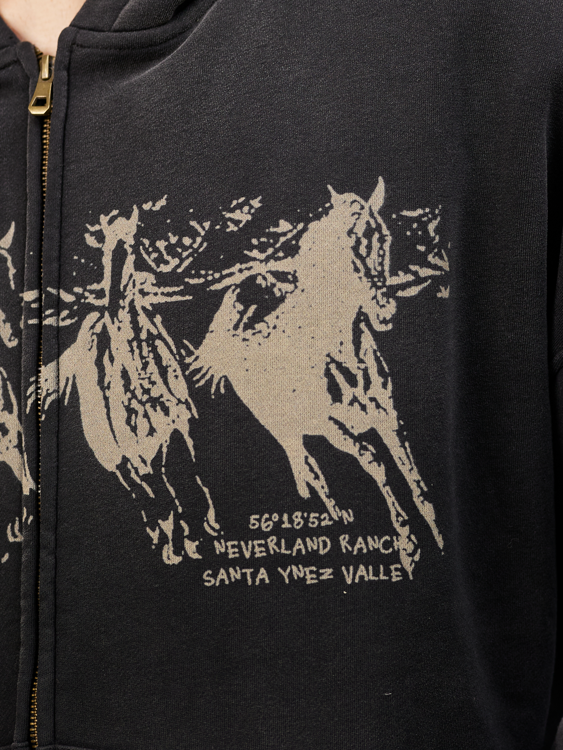 OVERSIZED BLACK COTTON LOOPBACK HOODIE WITH HORSE GRAPHIC