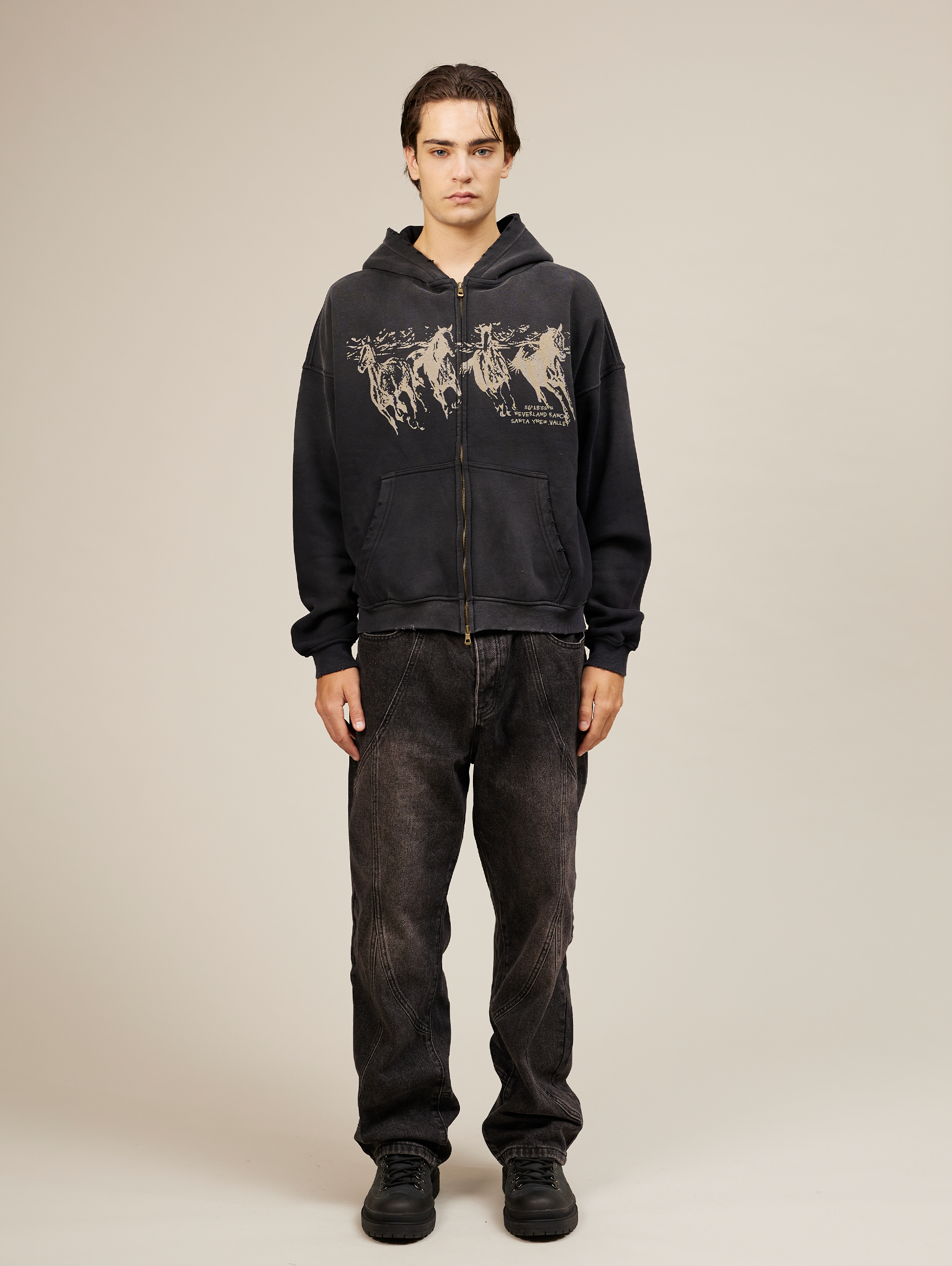 OVERSIZED BLACK COTTON LOOPBACK HOODIE WITH HORSE GRAPHIC