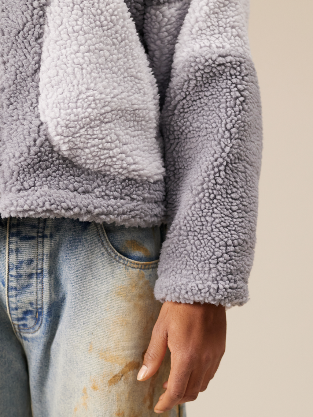 OVERSIZED DROPPED SHOULDER HOODED FLEECE JACKET IN GRAY TONES