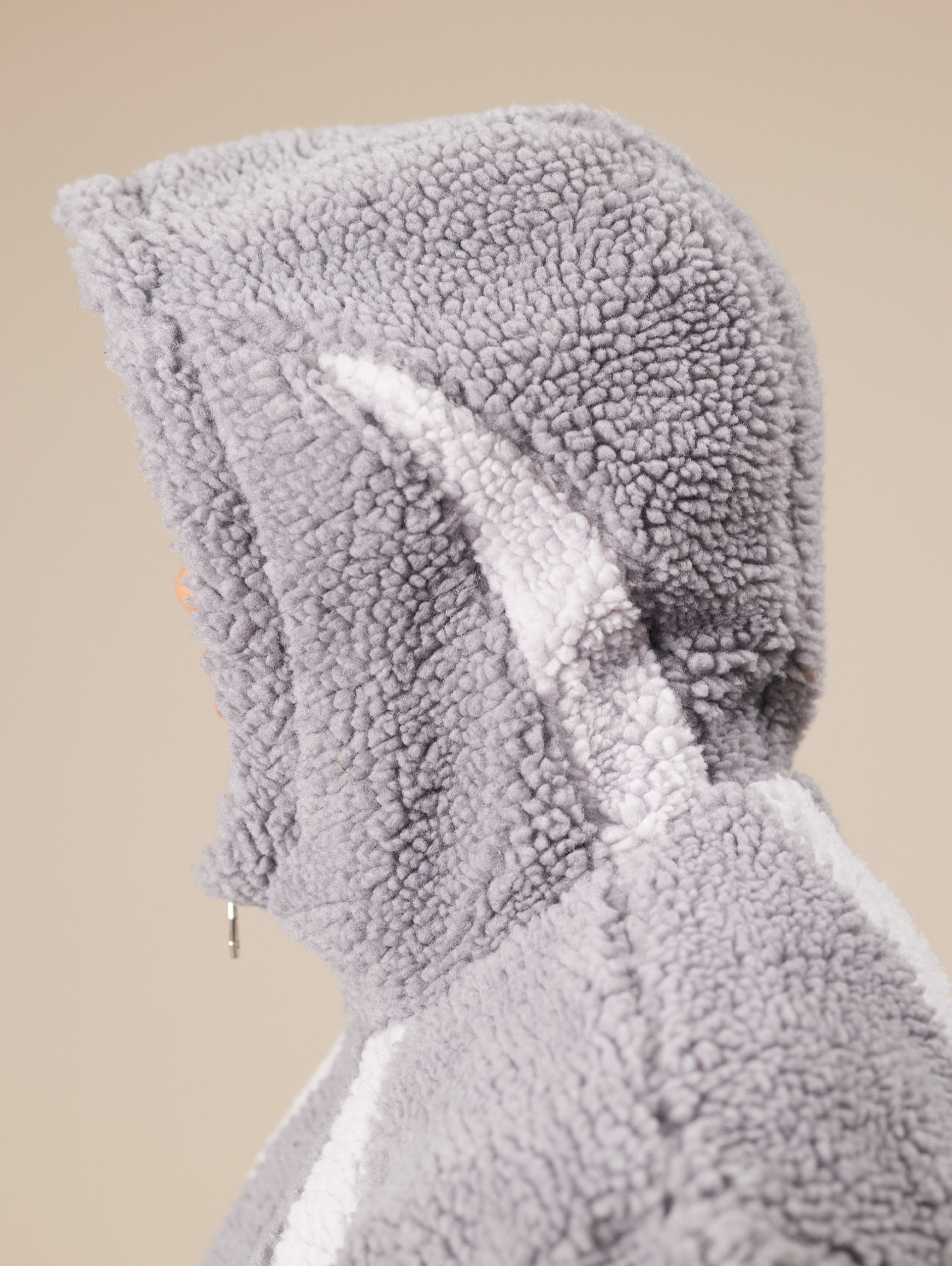 OVERSIZED DROPPED SHOULDER HOODED FLEECE JACKET IN GRAY TONES