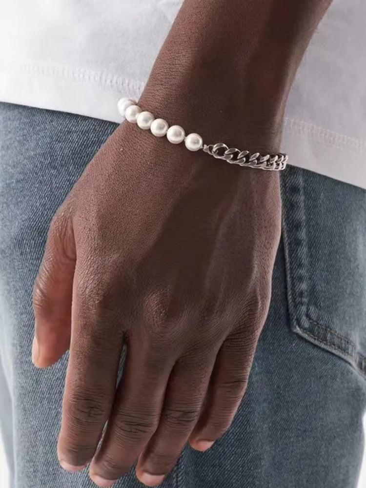 PEARL AND CHAIN BRACELET ELEGANT ACCESSORY FOR EVERY OCCASION