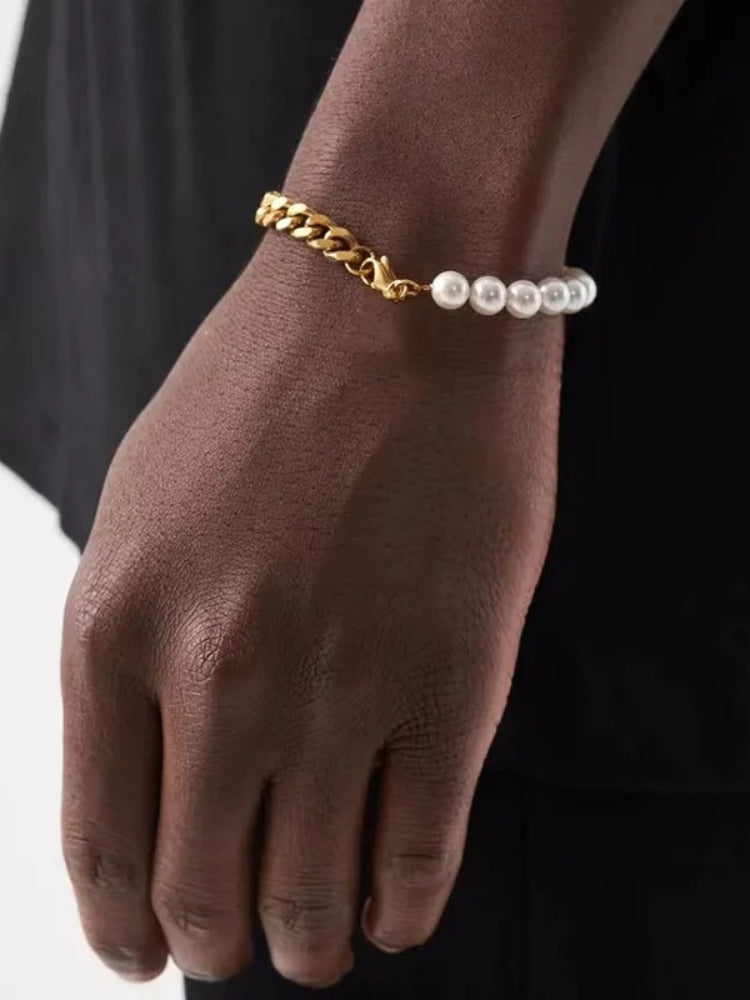 PEARL AND CHAIN BRACELET ELEGANT ACCESSORY FOR EVERY OCCASION