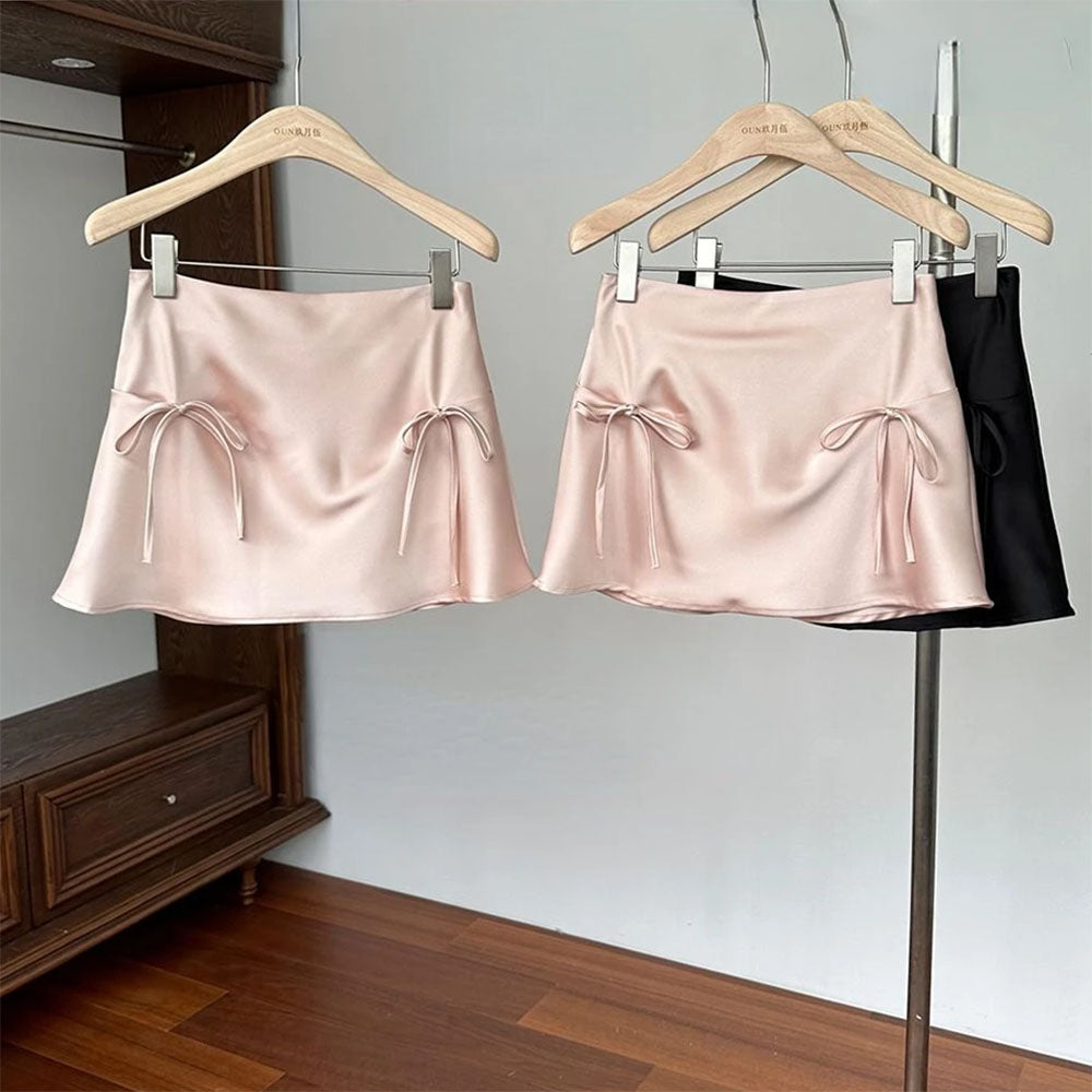 PINK SATIN MINI SKIRT FLATTERING FIT FOR ALL BODY TYPES