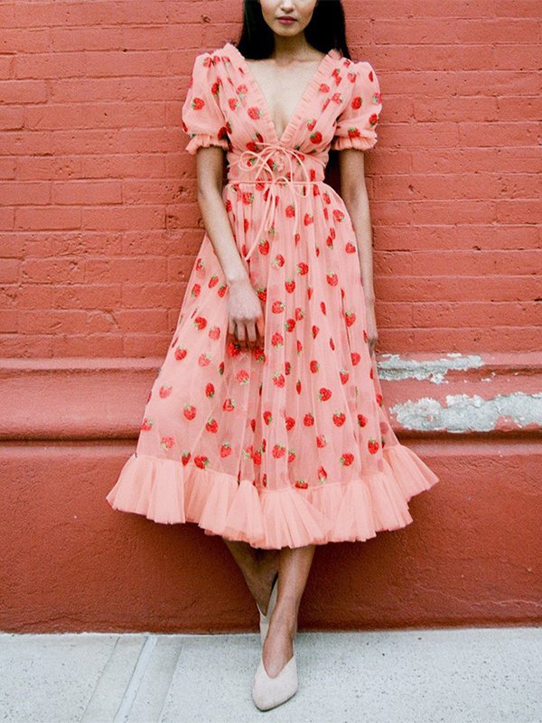 PINK STRAWBERRY-PATTERNED TULLE DRESS WITH SEQUIN STRAWBERRYA ACCENTS