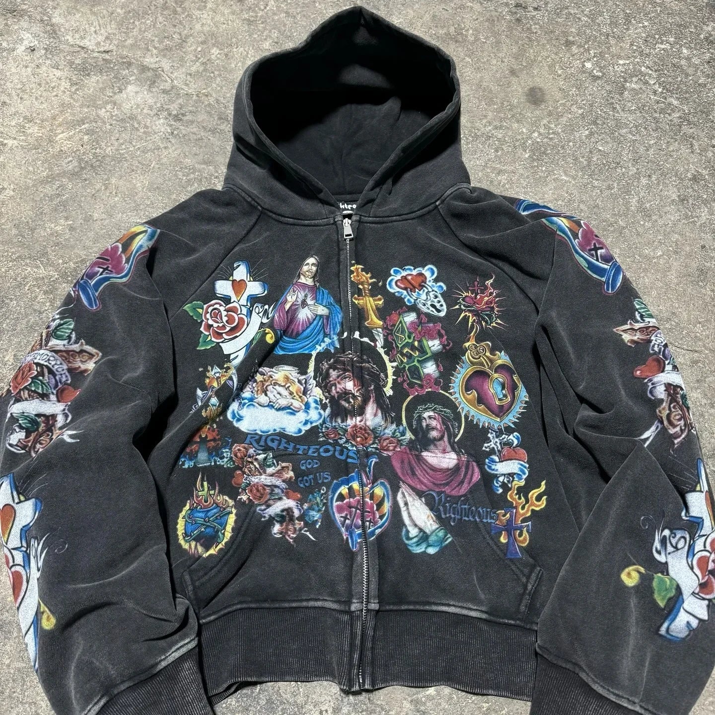 PINK Y2K HOODIE WITH RELIGIOUS IMAGERY AND CLASSIC DESIGN