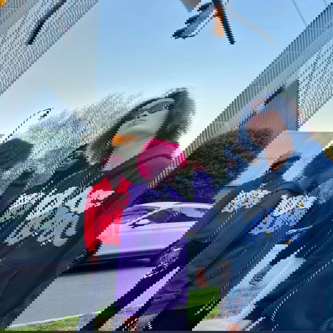 PINK ZIP-UP HOODIE SUGAR GLOW ZIP-UP WITH RAISED LETTERING