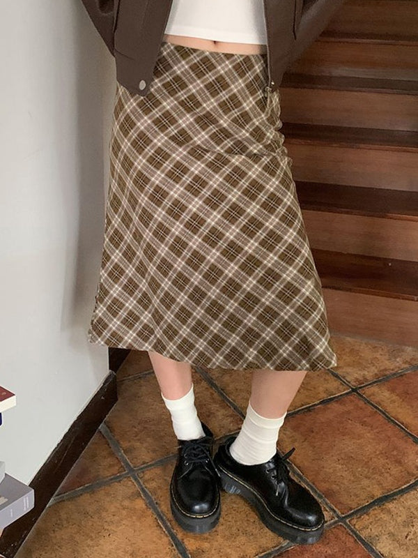 PLAID MIDI SKIRT WITH PLATFORM SHOES - VINTAGE CHECKERED LOW WAIST STYLE