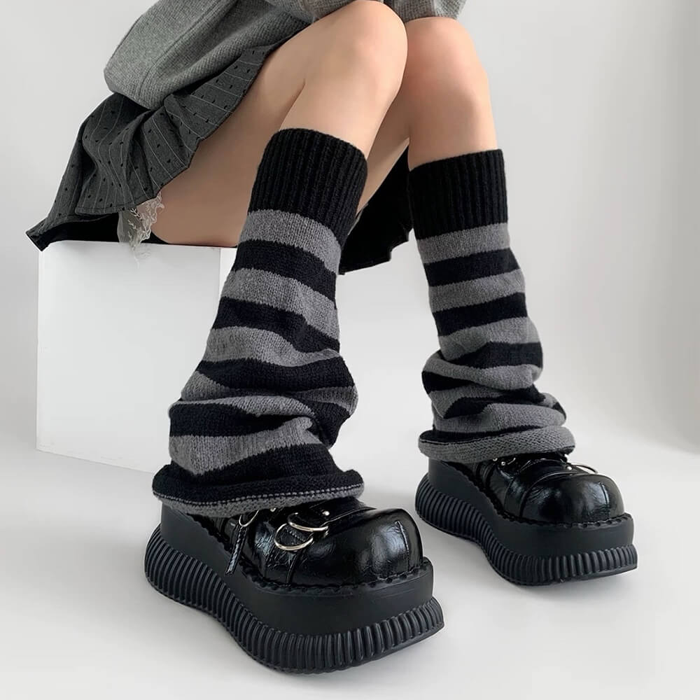 PLATFORM SHOES WITH GREY STRIPED LEG WARMERS
