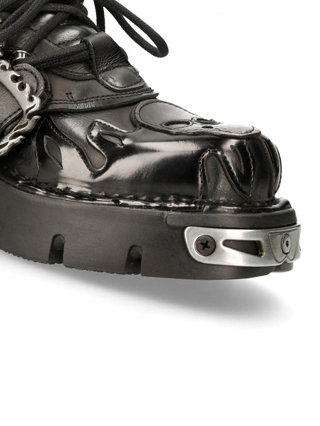 PLATFORM SHOES WITH SKULL DESIGN AND ROUND TOE