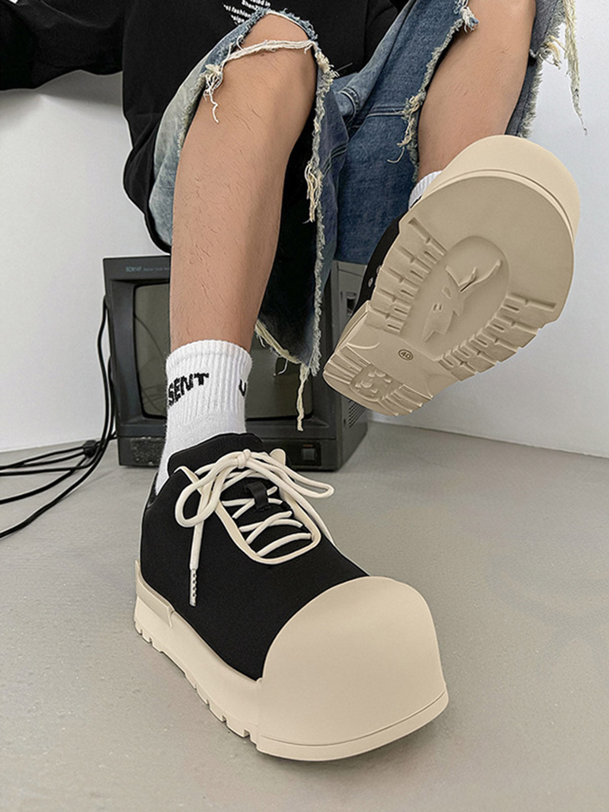 PLATFORM SNEAKERS WITH HEEL INCREASE AND WASHING MODE