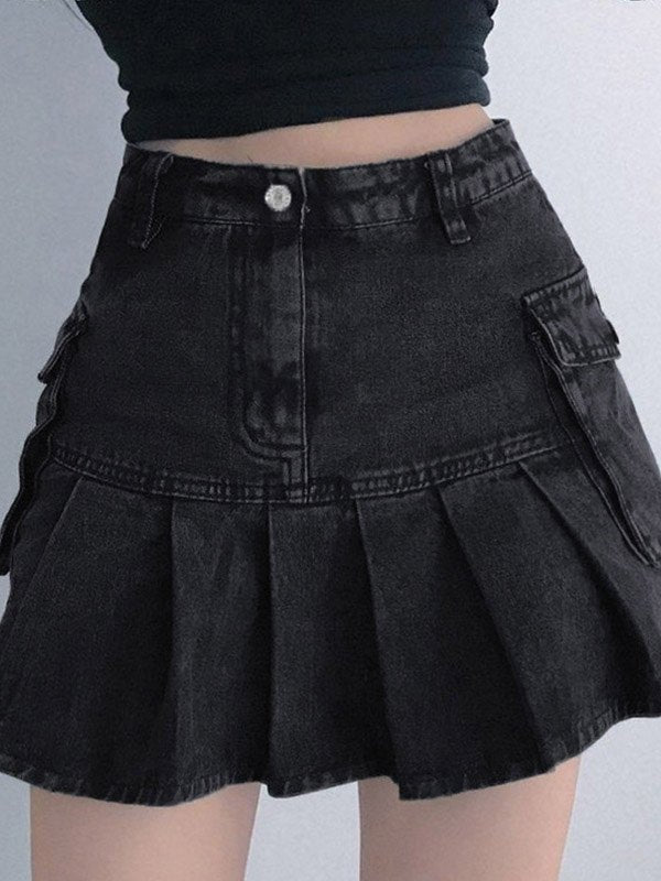 PLEATED DENIM MINI SKIRT IN BLACK - DURABLE DENIM FASHION PIECE