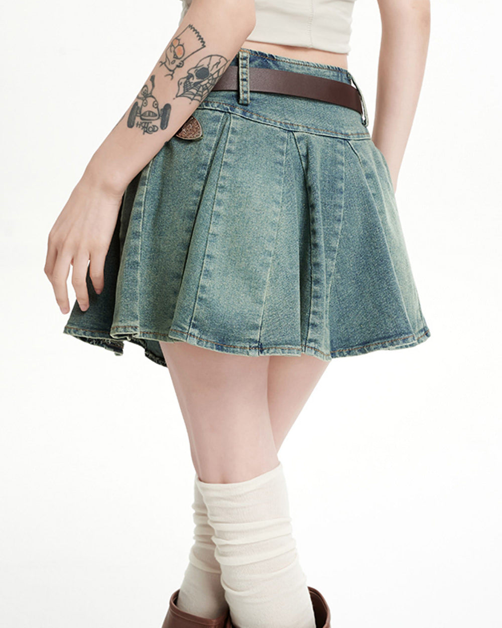 PLEATED DENIM MINI SKIRT WITH BELT