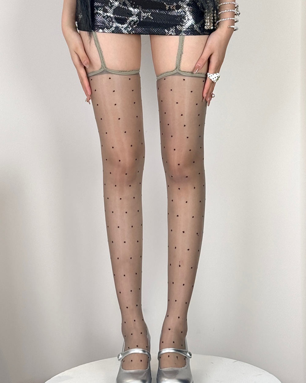 POLKA DOT TIGHTS: SUSPENDER DOT TIGHTS