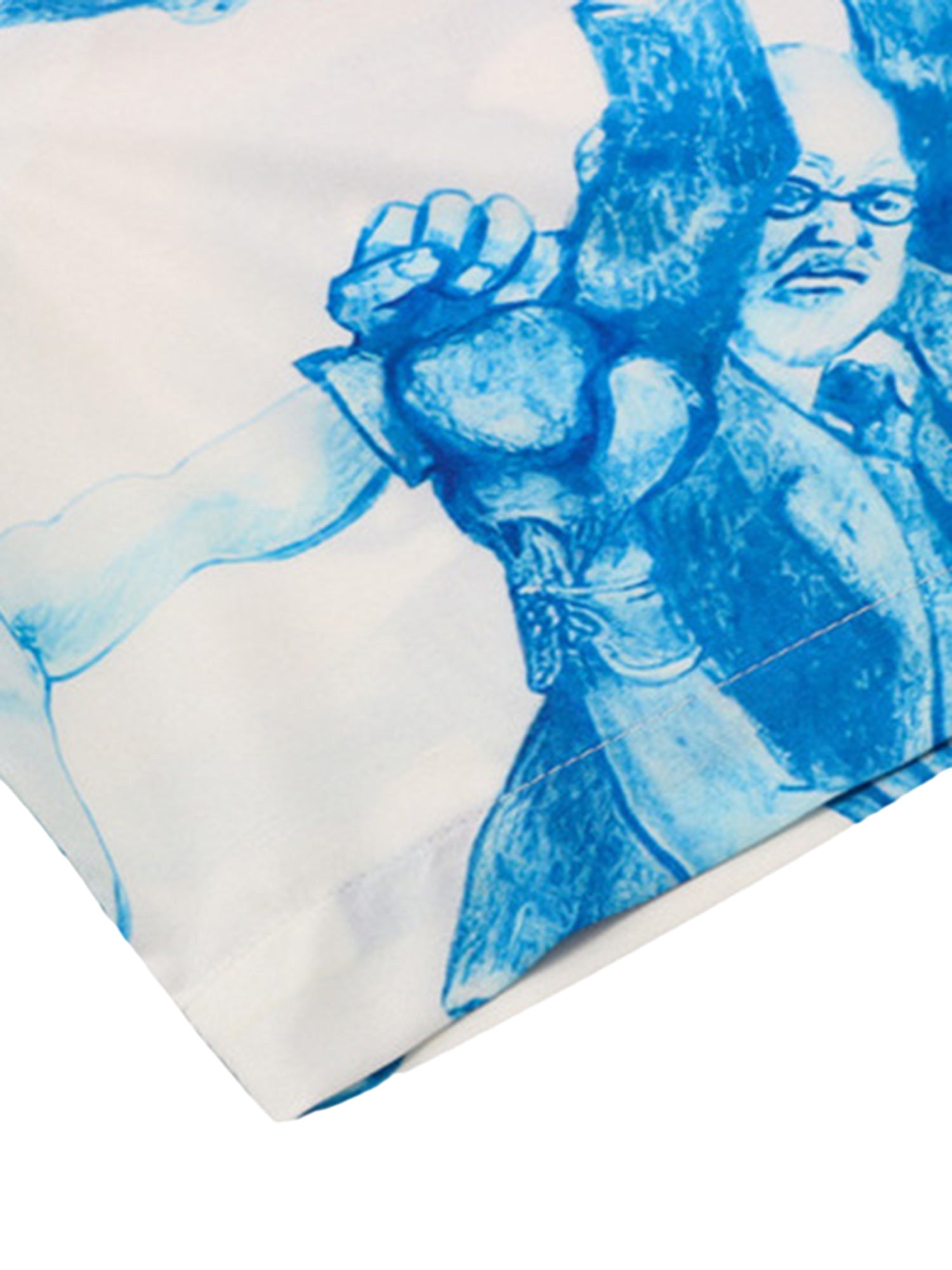 PRINTED RAP BEACH SHIRT AND SHORTS SET IN BLUE AND WHITE PATTERN