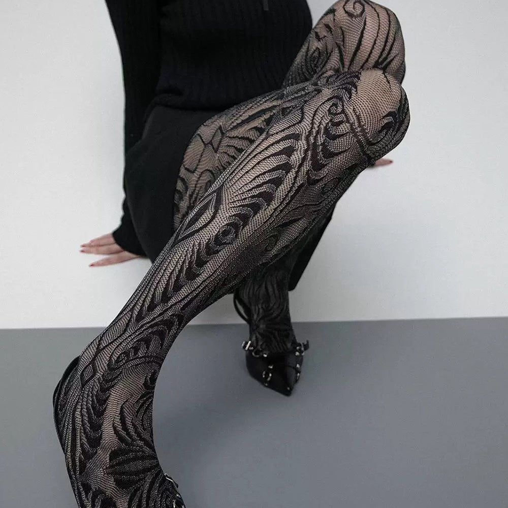 PURPLE WAVY LINE TIGHTS: AESTHETIC LEGWEAR