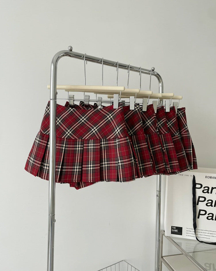 RED PLAID PLEATED SKIRT FOR WOMEN FASHION ACCESSORY