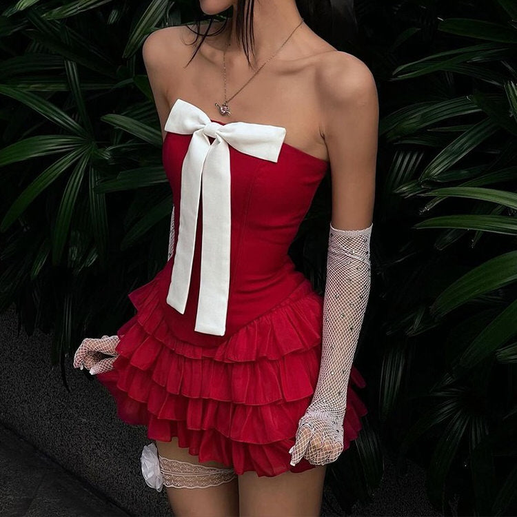 RED STRAPLESS BABE BOW DRESS FOR A FLIRTY BABE LOOK