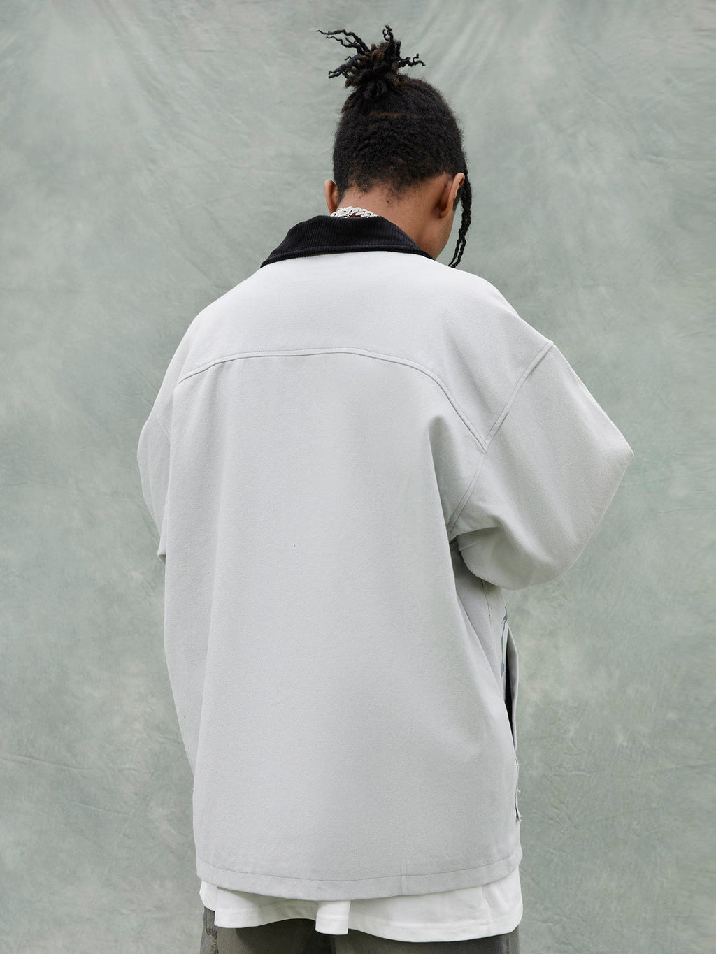 RETRO BASEBALL JACKET THORN ROSE DESIGN WITH DISTRESSED JEANS ENSEMBLE