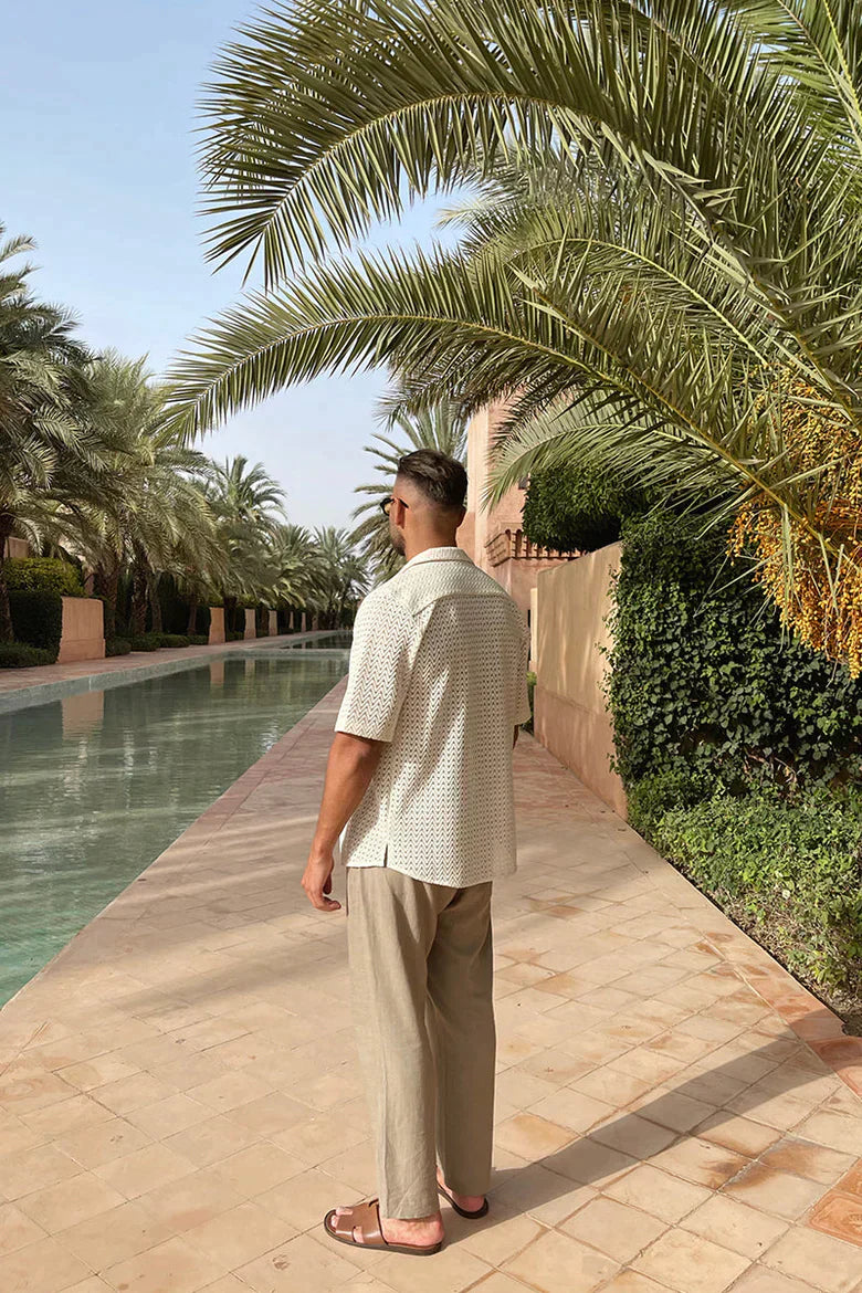 OPEN-WEAVE SHORT-SLEEVED SHIRT