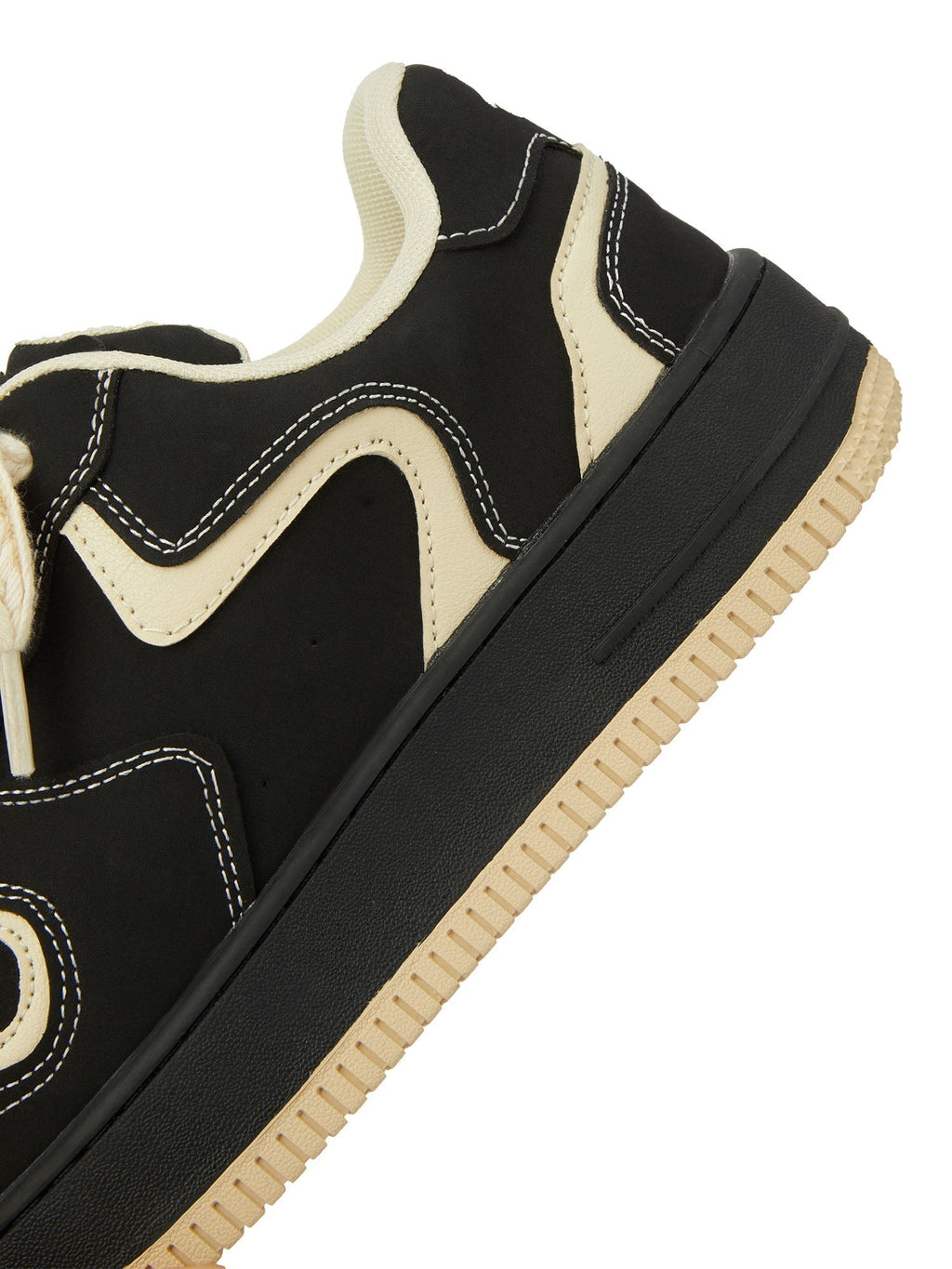 ROUND TOE CASUAL SNEAKERS BLACK AND BEIGE