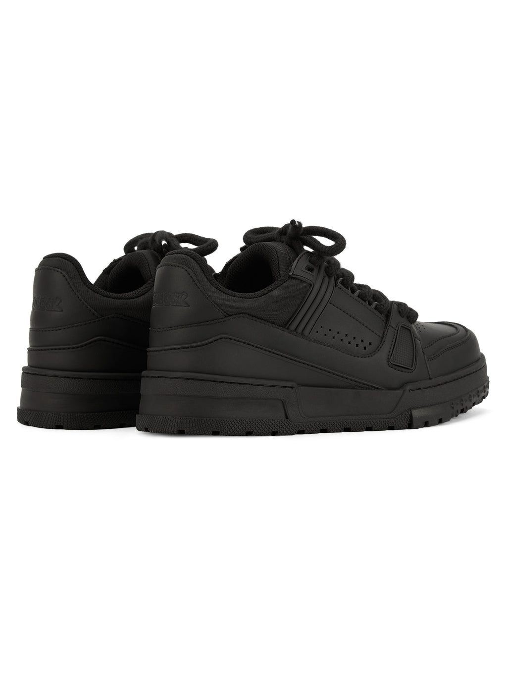 ROUND TOE DRY BLACK LEATHER SNEAKERS