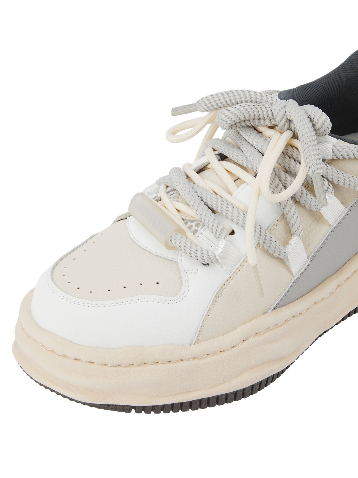 ROUND TOE HIGH SNEAKERS
