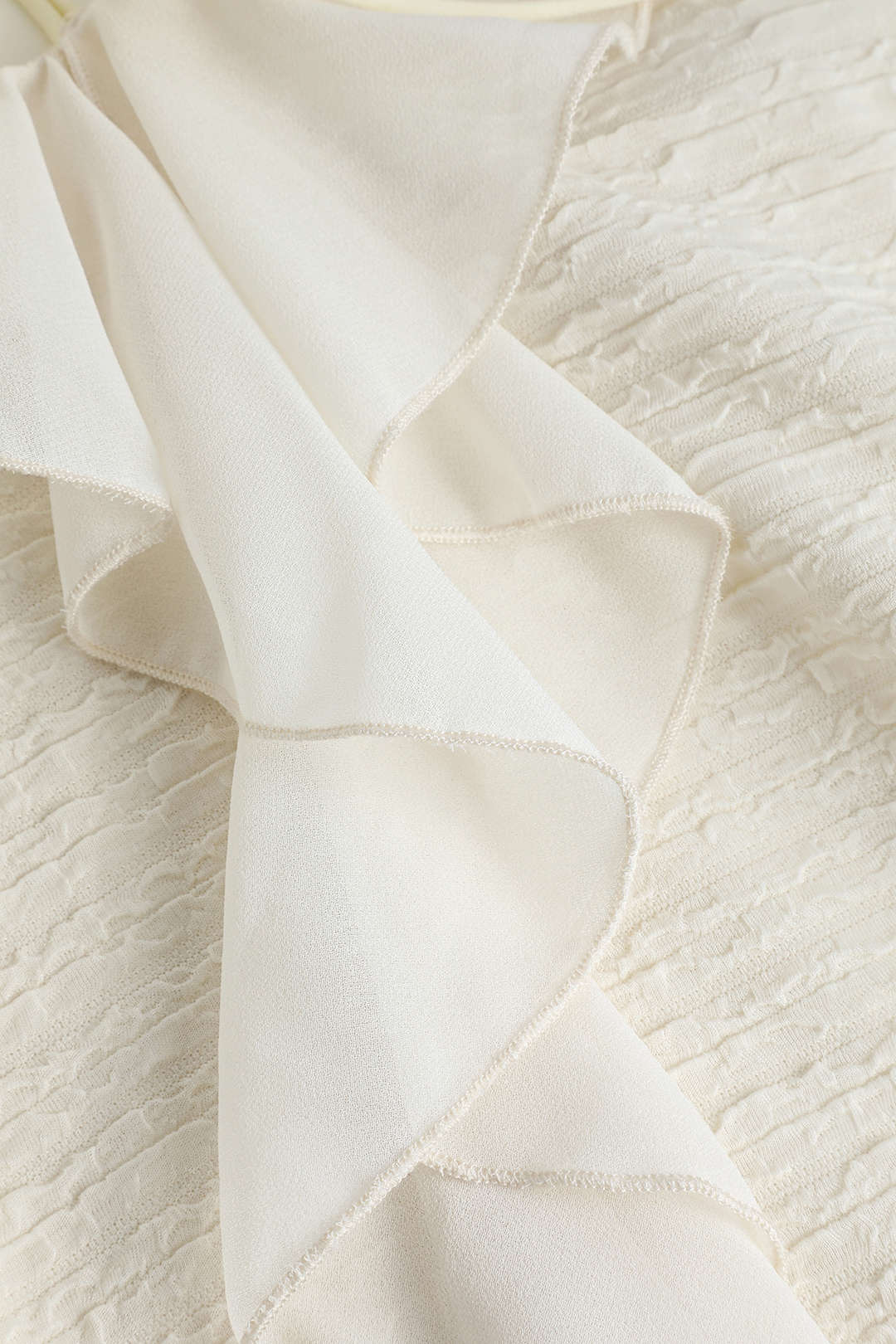 RUFFLED WHITE DRESS IN STRETCHY OPAQUE FABRIC