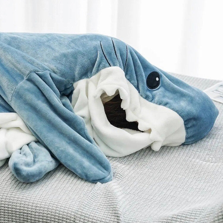 SHARK-SHAPED HOODED ONESIE FOR ADULTS AND KIDS SHARK BLANKET COSTUME