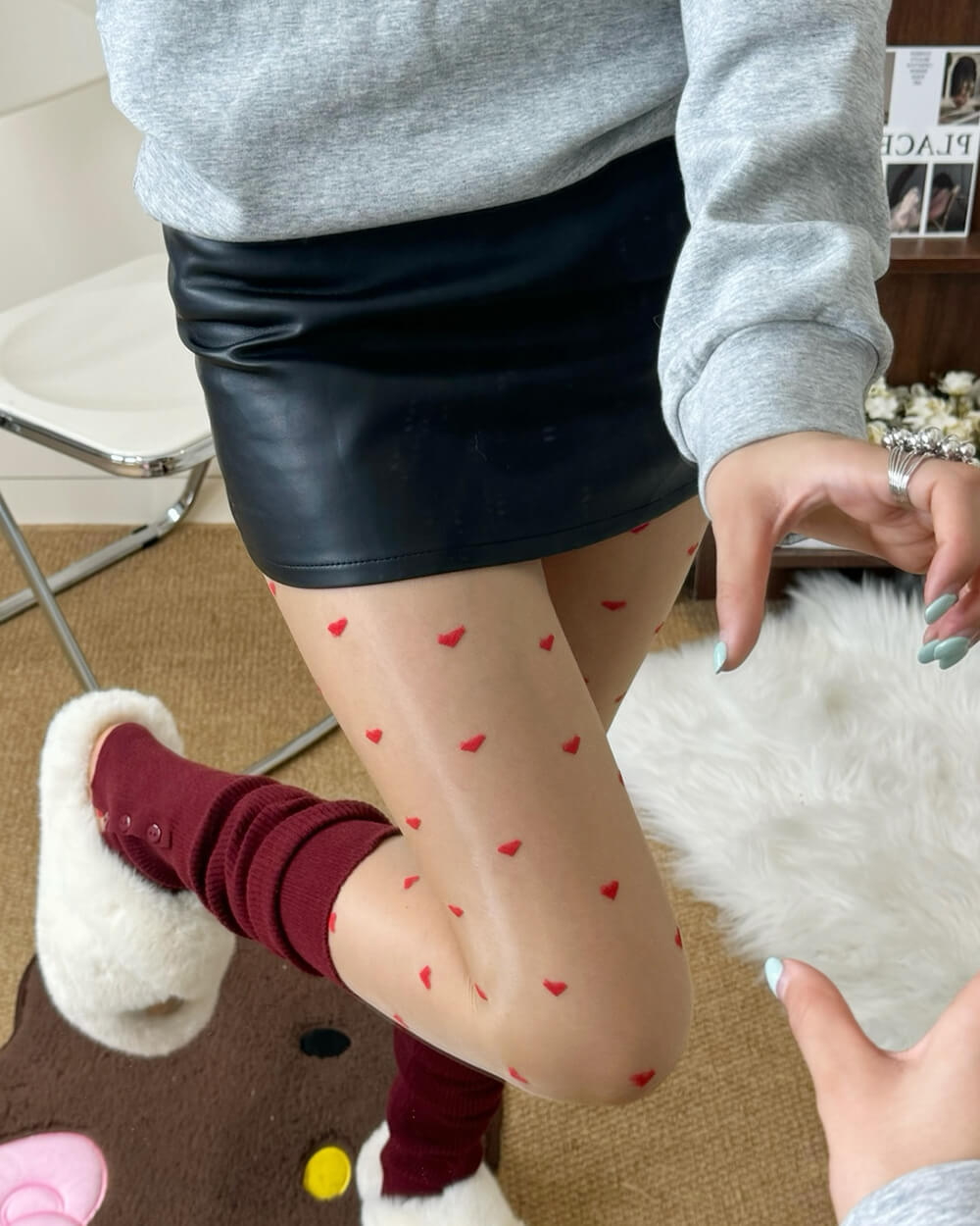 SHEER TIGHTS ELEGANT HEARTS WITH TINY RED HEARTS