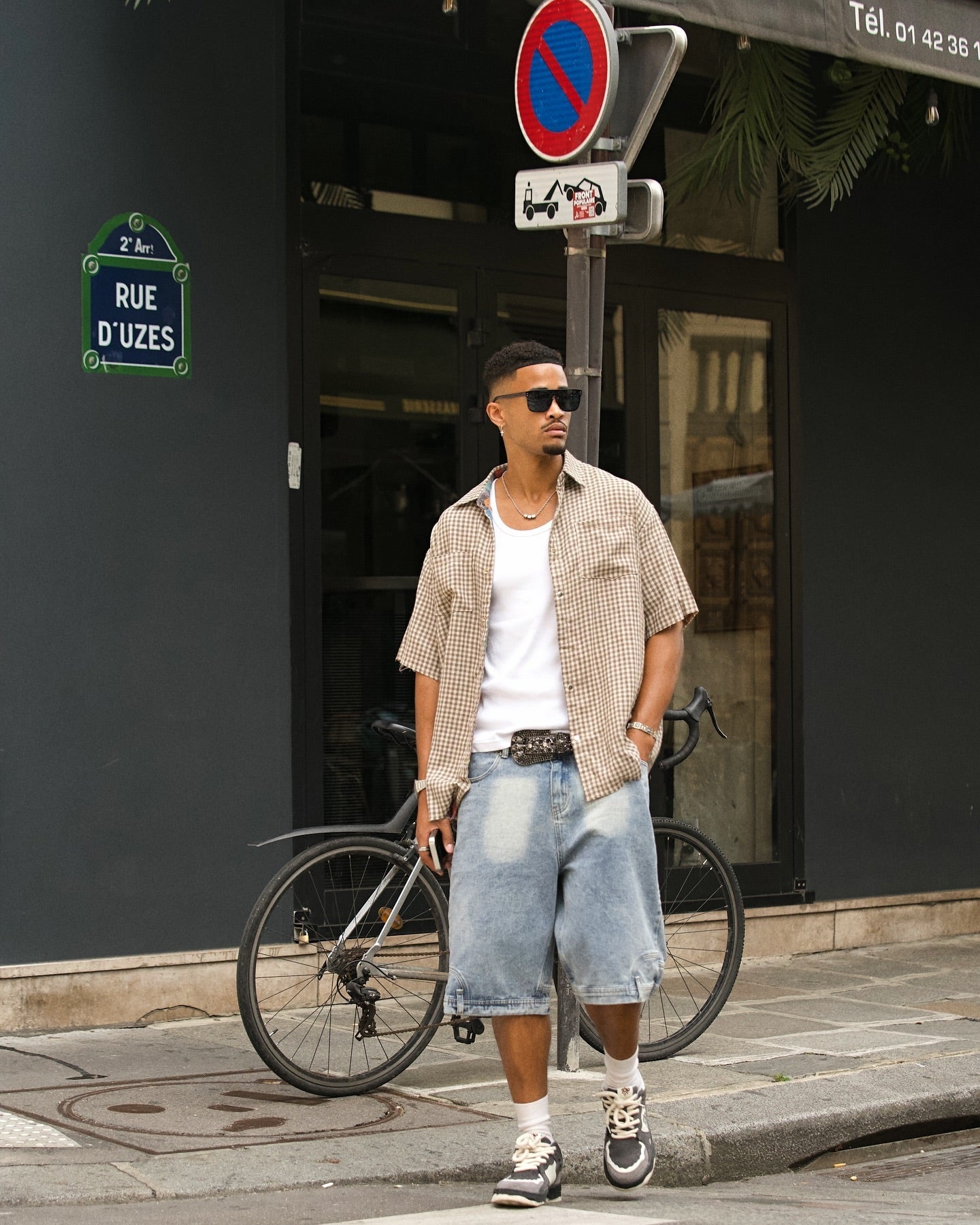 SHORT-SLEEVED BUTTON-DOWN SHIRT WITH ABSTRACT PRINT AND LAPEL COLLAR