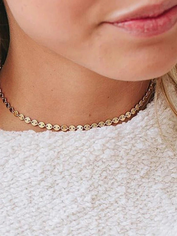 SILVER BEADED NECKLACE FOR VERSATILE OUTFIT STYLING